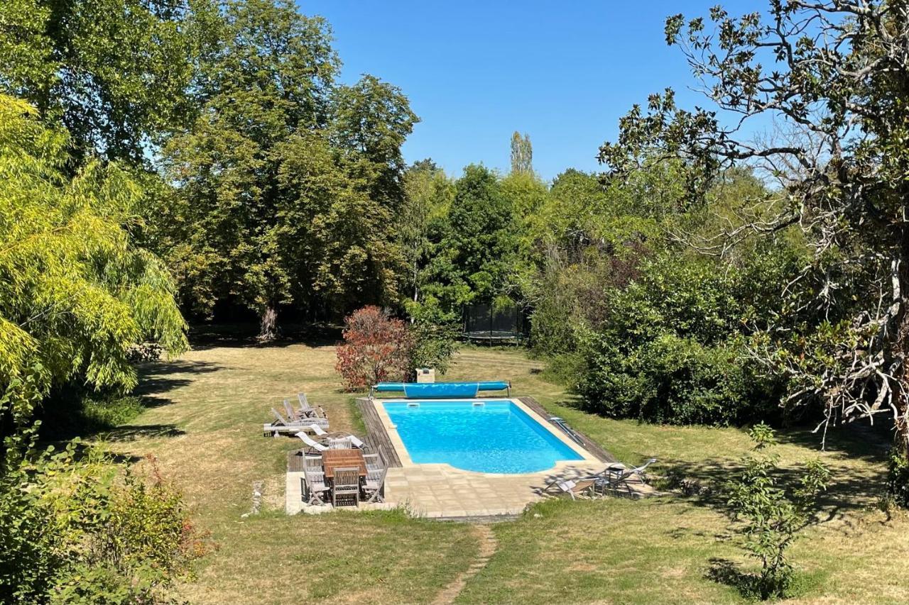 Beautiful 6 Bedroom House With Pool & Large Garden Le Pêchereau Eksteriør bilde