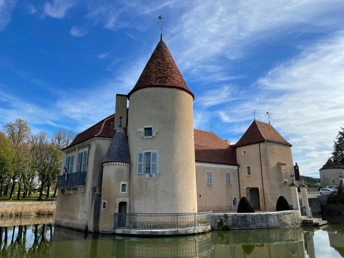 Beautiful 6 Bedroom House With Pool & Large Garden Le Pêchereau Eksteriør bilde