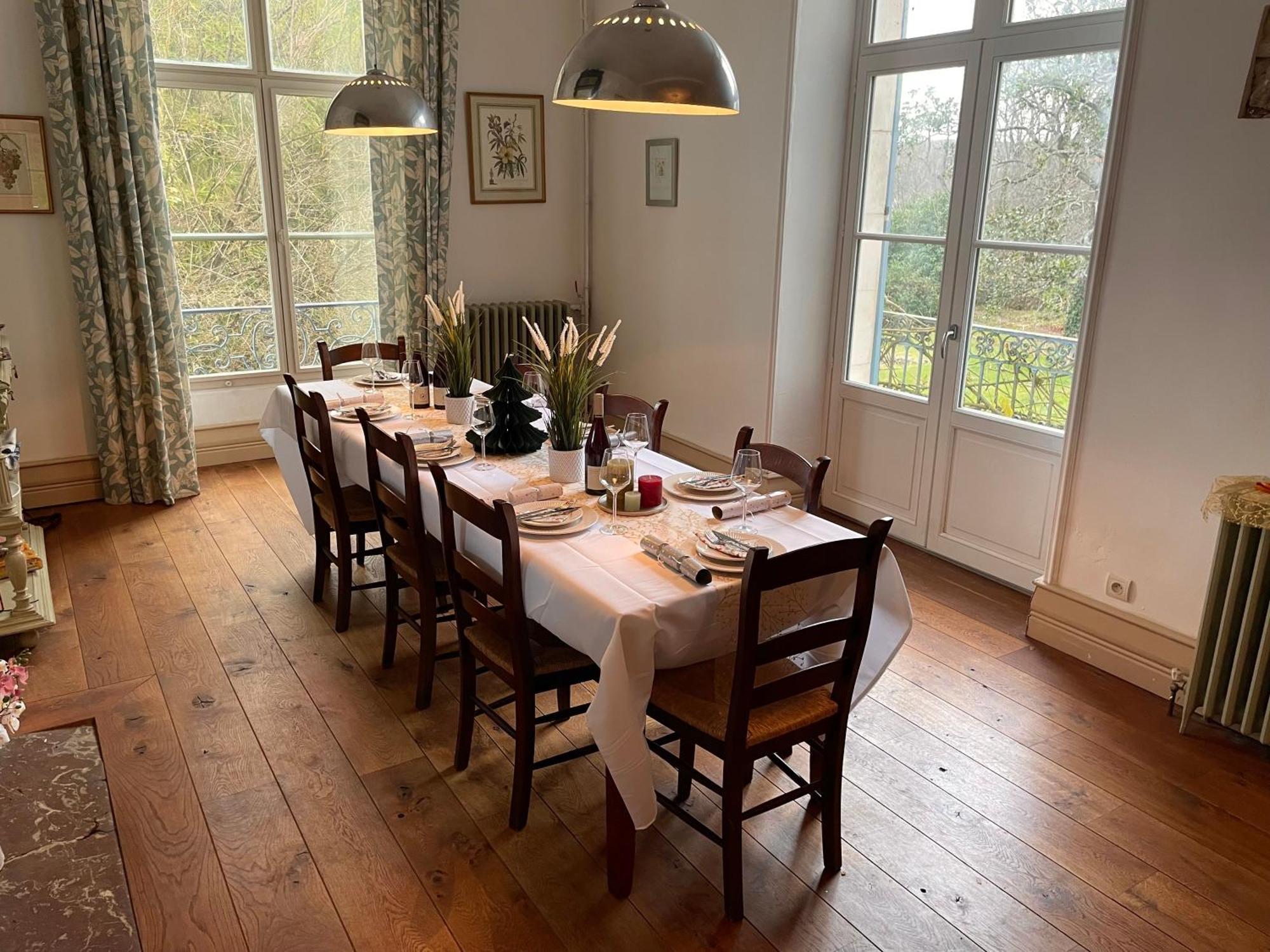 Beautiful 6 Bedroom House With Pool & Large Garden Le Pêchereau Eksteriør bilde